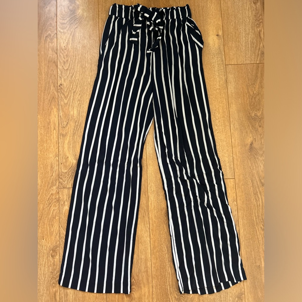 H&M Wide Leg Pant